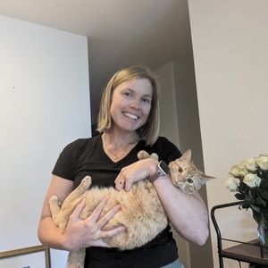 Meet your Posher, Chloe